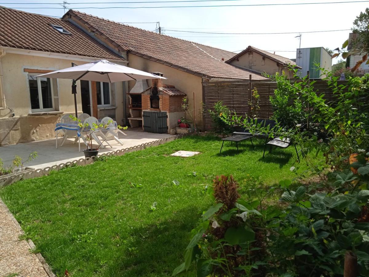 Charmante Petite Maison Bergerac Exterior photo